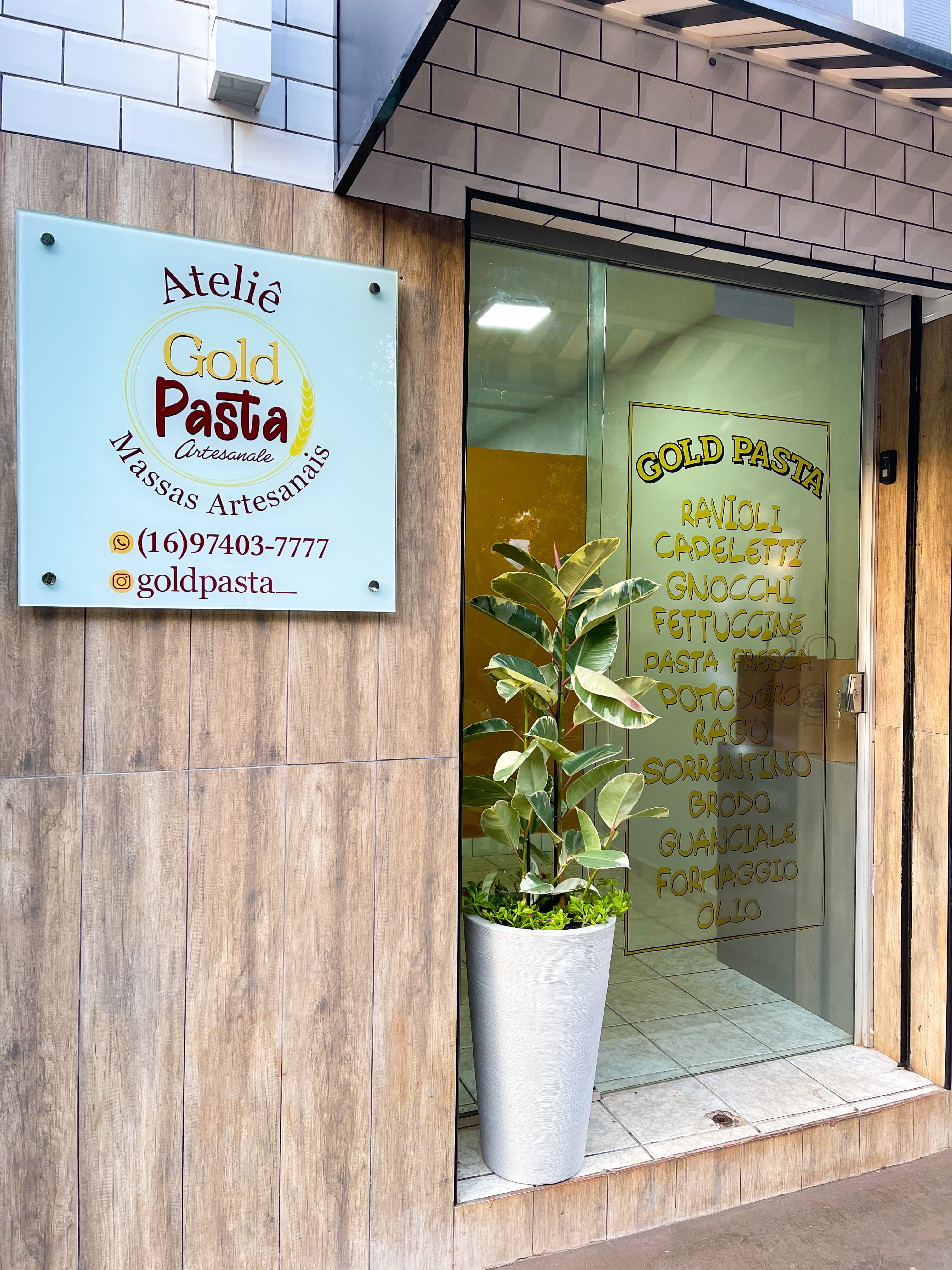 Fachada Gold Pasta Artesanale