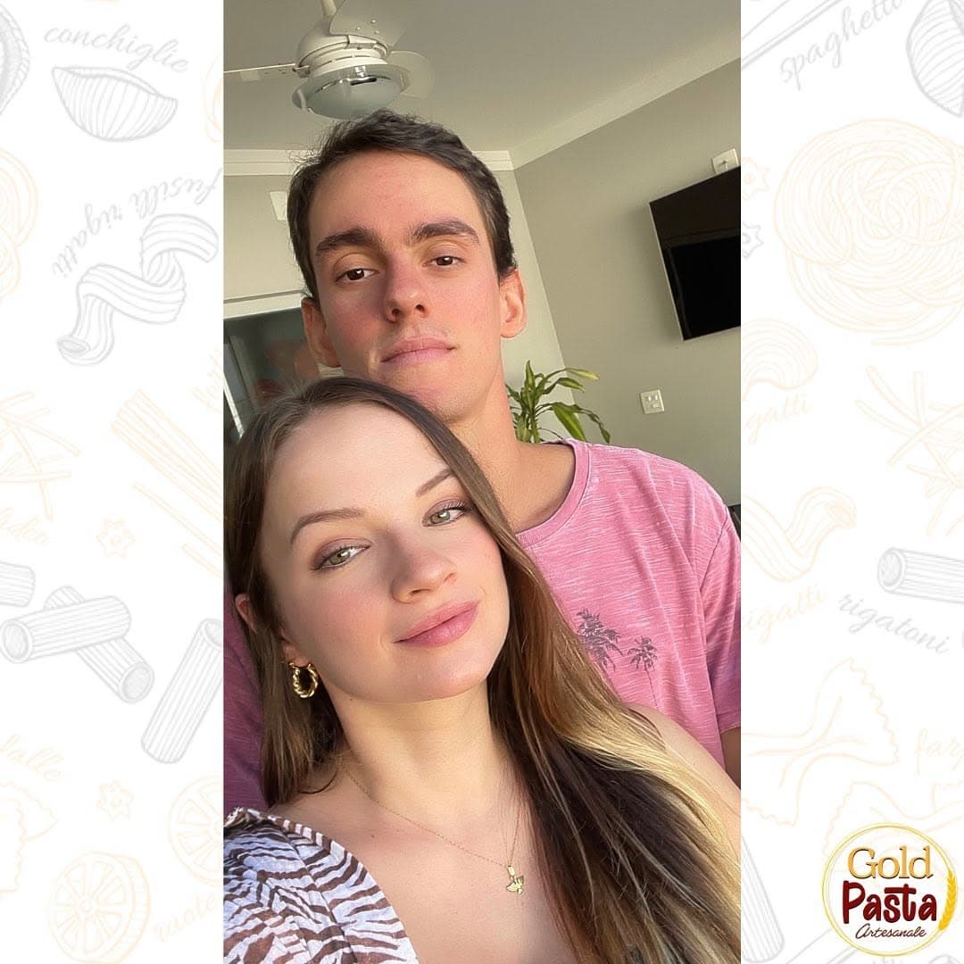Adriana e Rodrigo — Gold Pasta